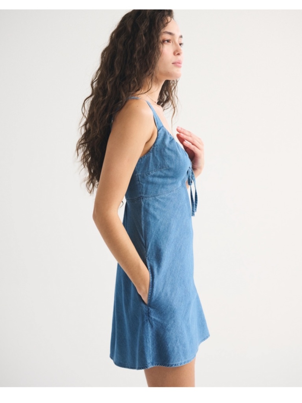 NWT A&F Bra-free Tie-front Chambray Mini Dress size large tall - Picture 3 of 10